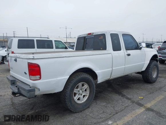 2000 Ford Ranger XLT with VIN 1FTZR15XXYPB55957, listed as a IAAI auction lot 42431758 with 349,550 mi miles and . Bid and sale history available at DreamBid. Image 4.