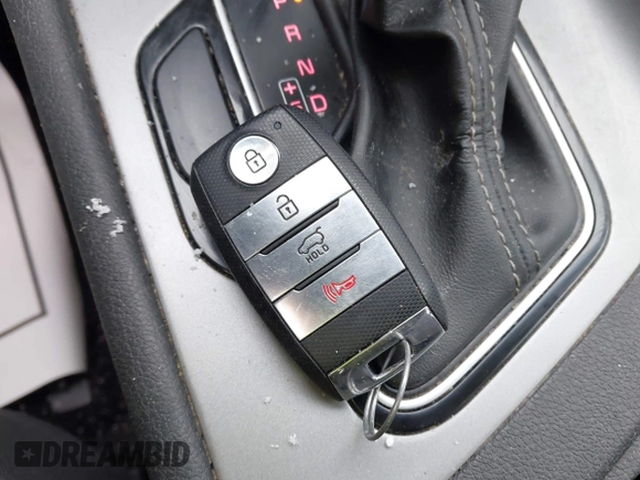 2019 Kia Niro LX with VIN KNDCB3LC5K5216561, listed as a IAAI auction lot 41004309 with 121,617 mi miles and . Bid and sale history available at DreamBid. Image 11.