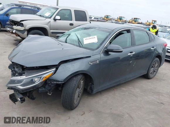 2020 Kia Optima LX z VIN 5XXGT4L39LG448999, wystawiony jako IAAI lot #41620968 z przebiegiem 69 431 mil mil oraz . Historia ofert i sprzedaży dostępna na DreamBid. Obrazek 17.