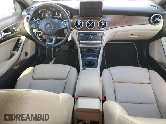 2018 Mercedes-Benz GLA 250 z VIN WDCTG4GB6JU000032, wystawiony jako Copart lot #71586914 z przebiegiem 75 776 mil mil oraz Szkoda całkowita • Salvage title. Historia ofert i sprzedaży dostępna na DreamBid. Obrazek 8.