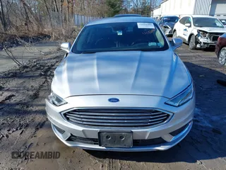 2018 Ford Fusion Energi SE with VIN 3FA6P0PU0JR164192, listed as a IAAI auction lot 41821301 with 114,141 mi miles. Bid and sale history available at carsss.com. Image 12.