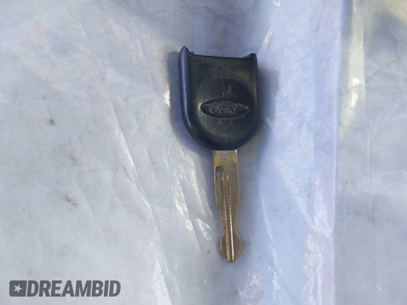 2013 Ford F-250 XL с VIN 1FDBF2A60DEA36359, выставлен на аукционе IAAI как лот 41638468 с пробегом 59 355 миль миль и . История ставок и продаж доступна на DreamBid. Изображение 11.
