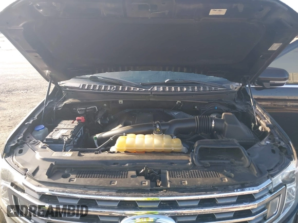 2019 Ford Expedition XLT with VIN 1FMJU1JT9KEA16156, listed as a IAAI auction lot 41472260 with 154,097 mi miles and . Bid and sale history available at DreamBid. Image 10.