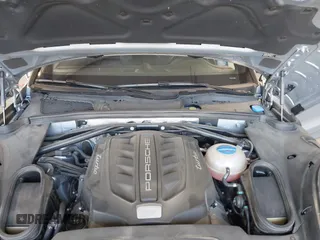 2017 Porsche Macan Turbo с VIN WP1AF2A53HLB60570, выставлен на аукционе IAAI как лот 42499063 с пробегом 49 065 миль миль и . История ставок и продаж доступна на DreamBid. Изображение 10.