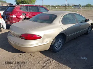 1998 Chrysler Concorde LX with VIN 2C3HD46R9WH220931, listed as a IAAI auction lot 41938445 with 104,703 mi miles and . Bid and sale history available at DreamBid. Image 4.