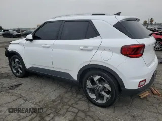 2022 Hyundai Venue SEL with VIN KMHRC8A37NU195404, listed as a Copart auction lot 50843045 with 37,736 mi miles and Salvage Title. Bid and sale history available at DreamBid. Image 2.