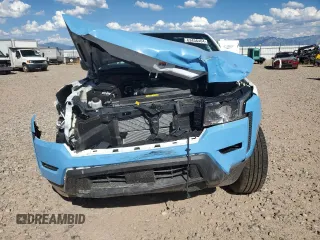 2024 Nissan Frontier PRO-4X with VIN 1N6ED1EK7RN639340, listed as a Copart auction lot 63456404 with 645 mi miles and Salvage Title. Bid and sale history available at carsss.com. Image 5.