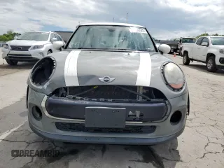 2017 MINI Hardtop Cooper with VIN WMWXP5C50H3B77981, listed as a Copart auction lot 54596525 with 99,393 mi miles and Salvage Title. Bid and sale history available at DreamBid. Image 5.