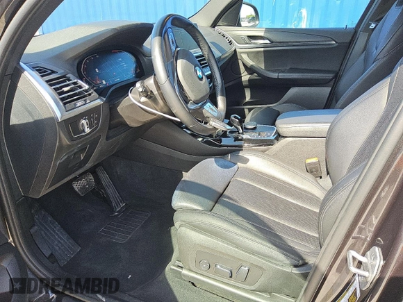 2024 BMW X3 xDrive30i z VIN 5UX53DP07R9U24888, wystawiony jako Copart lot #56997075 z przebiegiem 30 508 mil mil oraz Czysty tytuł • Clean title. Historia ofert i sprzedaży dostępna na DreamBid. Obrazek 7.