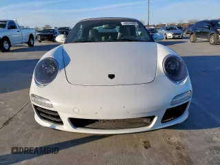 2011 Porsche 911 Carrera S z VIN WP0CB2A91BS754113, wystawiony jako Copart lot #46034565 z przebiegiem Nie podano mil oraz Szkoda całkowita • Salvage title. Historia ofert i sprzedaży dostępna na DreamBid. Obrazek 5.