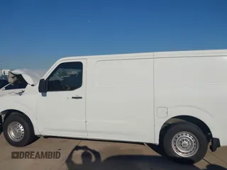 2020 Nissan NV Cargo S z VIN 1N6BF0KY4LN810374, wystawiony jako IAAI lot #41749430 z przebiegiem 281 153 mil mil oraz . Historia ofert i sprzedaży dostępna na DreamBid. Obrazek 15.