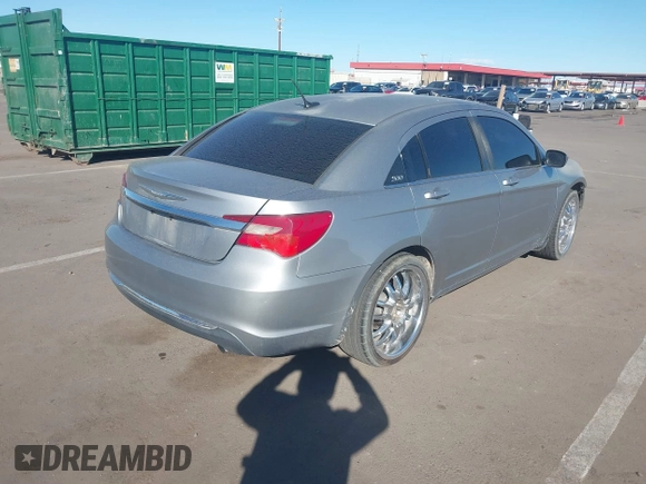 2014 Chrysler 200 LX with VIN 1C3CCBAB3EN210784, listed as a IAAI auction lot 40809915 with 177,513 mi miles. Bid and sale history available at carsss.com. Image 4.