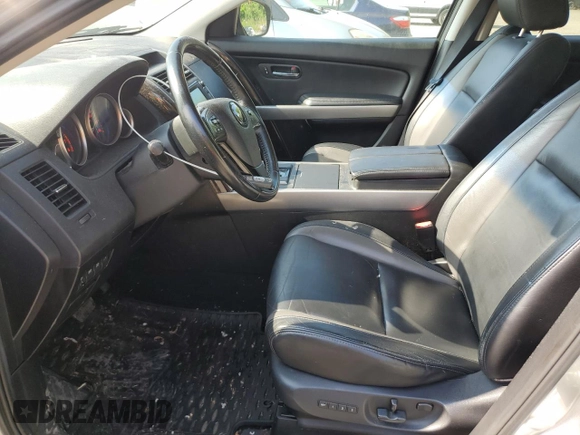 2010 Mazda CX-9 Touring z VIN JM3TB3MV6A0236465, wystawiony jako Copart lot #61902095 z przebiegiem 185 741 mil mil oraz Czysty tytuł • Clean title. Historia ofert i sprzedaży dostępna na DreamBid. Obrazek 7.