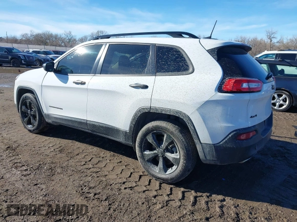 2017 Jeep Cherokee Sport with VIN 1C4PJMAS8HW633678, listed as a IAAI auction lot 41669785 with 99,309 mi miles and . Bid and sale history available at DreamBid. Image 3.