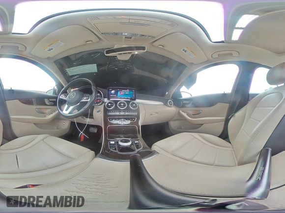 2019 Mercedes-Benz C 300 z VIN 55SWF8DB8KU289988, wystawiony jako Copart lot #55739365 z przebiegiem 65 277 mil mil oraz Szkoda całkowita • Salvage title. Historia ofert i sprzedaży dostępna na DreamBid. Obrazek 16.