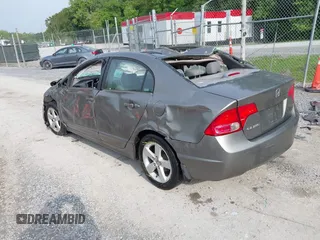 2008 Honda Civic EX-L z VIN 1HGFA16918L044300, wystawiony jako IAAI lot #42275970 z przebiegiem 165 428 mil mil oraz . Historia ofert i sprzedaży dostępna na DreamBid. Obrazek 3.