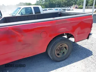 1999 Ford F-150 с VIN 1FTRX17W8XNB26591, выставлен на аукционе IAAI как лот 42607224 с пробегом Не указан миль и . История ставок и продаж доступна на DreamBid. Изображение 6.