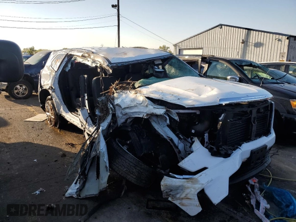 2024 GMC Acadia AWD Elevation z VIN 1GKENNKS8RJ173974, wystawiony jako Copart lot #75293634 z przebiegiem Nie podano mil oraz Nie do naprawy. Historia ofert i sprzedaży dostępna na DreamBid. Obrazek 4.