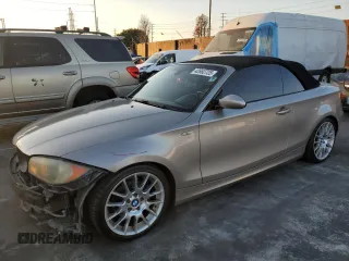2008 BMW 1 Series 128i with VIN WBAUL73528VE88097, listed as a Copart auction lot 42652725 with 146,672 mi miles and Salvage Title. Bid and sale history available at carsss.com. Image 1.