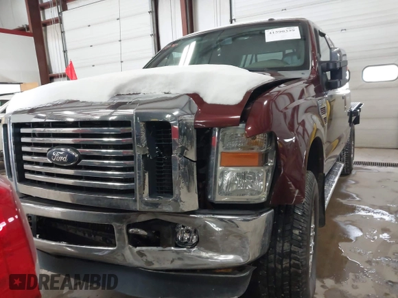 2010 Ford F-250 XL z VIN 1FTSX2BR4AEB44022, wystawiony jako IAAI lot #41590339 z przebiegiem 168 728 mil mil oraz . Historia ofert i sprzedaży dostępna na DreamBid. Obrazek 12.