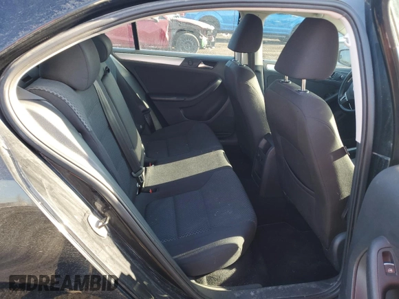 2013 Volkswagen Jetta Comfortline with VIN 3VWDL7AJ1DM423856, listed as a Copart auction lot 48289795 with 240,599 mi miles and Salvage title. Bid and sale history available at DreamBid. Image 10.