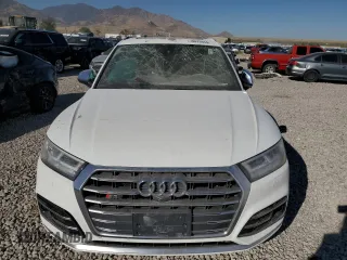 2018 Audi SQ5 Prestige with VIN WA1C4AFY5J2101541, listed as a Copart auction lot 70876654 with Not Provided miles and Salvage Title. Bid and sale history available at DreamBid. Image 5.