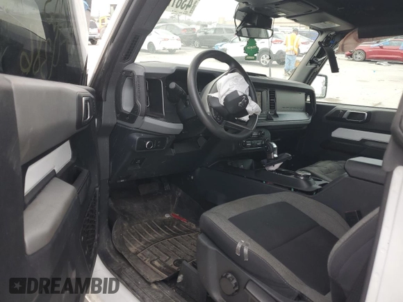 2022 Ford Bronco with VIN 1FMDE5AHXNLB04386, listed as a Copart auction lot 43872315 with Not provided miles and Salvage title. Bid and sale history available at DreamBid. Image 8.