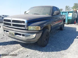 2001 Dodge Ram 1500 with VIN 3B7HC13Z71G227161, listed as a IAAI auction lot 41806249 with 1 mi miles. Bid and sale history available at carsss.com. Image 2.