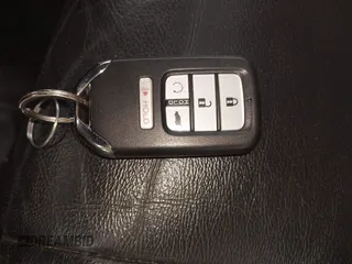 2017 Honda Pilot EX-L with VIN 5FNYF6H53HB038128, listed as a IAAI auction lot 42300311 with 176,928 mi miles and . Bid and sale history available at DreamBid. Image 11.