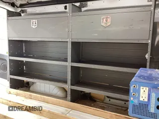 2022 Ford Transit Cargo с VIN 1FTBR1CG6NKA06474, выставлен на аукционе IAAI как лот 42521100 с пробегом 82 772 миль миль и . История ставок и продаж доступна на DreamBid. Изображение 26.