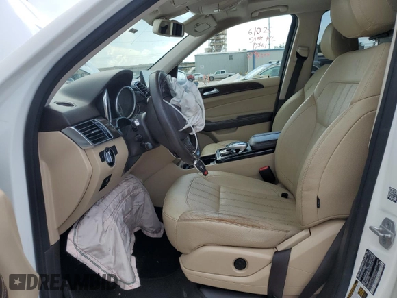 2017 Mercedes-Benz GLE 350 with VIN 4JGDA5JB0HA898208, listed as a Copart auction lot 61743115 with 104,562 mi miles and Salvage title. Bid and sale history available at DreamBid. Image 7.