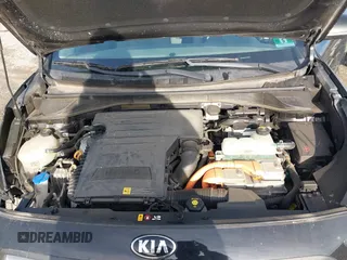 2018 Kia Niro LX with VIN KNDCB3LCXJ5158204, listed as a IAAI auction lot 41521783 with 69,290 mi miles. Bid and sale history available at carsss.com. Image 10.