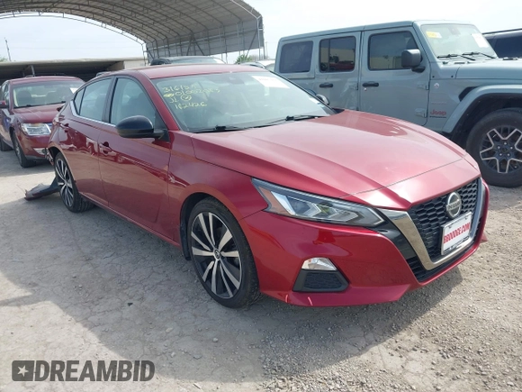 2020 Nissan Altima SR with VIN 1N4BL4CV9LC162426, listed as a IAAI auction lot 41887255 with 86,517 mi miles and . Bid and sale history available at carsss.com. Image 1.