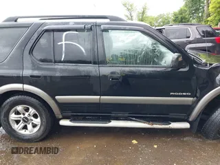 2003 Isuzu Rodeo с VIN 4S2DM58W234312253, выставлен на аукционе IAAI как лот 42319453 с пробегом 187 939 миль миль и . История ставок и продаж доступна на DreamBid. Изображение 13.
