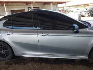 2021 Toyota Camry XSE z VIN 4T1K61AK2MU484387, wystawiony jako IAAI lot #41621573 z przebiegiem 83 338 mil mil oraz . Historia ofert i sprzedaży dostępna na DreamBid. Obrazek 13.