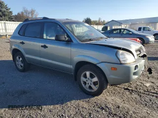 2008 Hyundai Tucson GLS with VIN KM8JM12B38U711611, listed as a Copart auction lot 77448304 with 225,622 mi miles and Salvage Title. Bid and sale history available at carsss.com. Image 4.