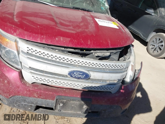 2014 Ford Explorer with VIN 1FM5K8B84EGB18483, listed as a IAAI auction lot 40592438 with 198,202 mi miles and . Bid and sale history available at carsss.com. Image 6.