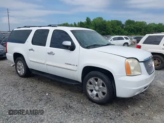 2008 GMC Yukon XL SLT 4SB z VIN 1GKFC16038R234840, wystawiony jako IAAI lot #42199620 z przebiegiem 252 031 mil mil oraz . Historia ofert i sprzedaży dostępna na DreamBid. Obrazek 1.
