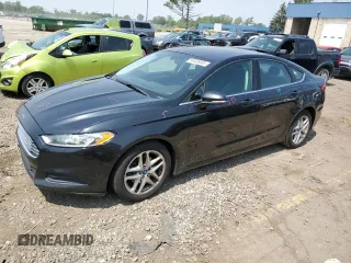 2013 Ford Fusion SE z VIN 3FA6P0HR7DR264191, wystawiony jako Copart lot #64826585 z przebiegiem 220 493 mil mil oraz Czysty tytuł • Clean title. Historia ofert i sprzedaży dostępna na DreamBid. Obrazek 1.