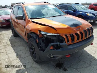 2016 Jeep Cherokee Trailhawk с VIN 1C4PJMBS4GW104841, выставлен на аукционе IAAI как лот 41883523 с пробегом 171 734 миль миль и . История ставок и продаж доступна на DreamBid. Изображение 6.
