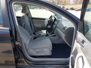 2007 Volkswagen Rabbit with VIN WVWCR91K37W254106, listed as a IAAI auction lot 41948405 with 227,477 mi miles and . Bid and sale history available at DreamBid. Image 5.