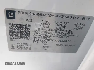 2019 Chevrolet Silverado 1500 LT with VIN 3GCUYDED7KG156676, listed as a IAAI auction lot 41329709 with 125,990 mi miles. Bid and sale history available at carsss.com. Image 9.
