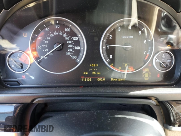 2011 BMW 5 Series 535i with VIN WBAFR7C53BC608383, listed as a Copart auction lot 54405555 with 113,105 mi miles and Clean Title. Bid and sale history available at carsss.com. Image 9.