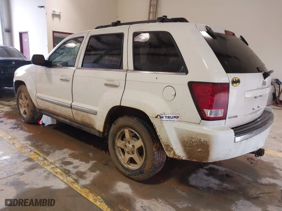 2006 Jeep Grand Cherokee Limited with VIN 1J4HS58N26C208814, listed as a IAAI auction lot 41727165 with 243,144 mi miles. Bid and sale history available at carsss.com. Image 3.