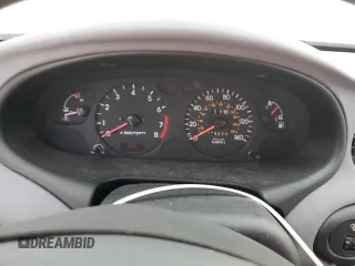 2000 Hyundai Elantra GLS z VIN KMHJF35F9YU032902, wystawiony jako Copart lot #45145955 z przebiegiem 79 229 mil mil oraz Czysty tytuł • Clean title. Historia ofert i sprzedaży dostępna na DreamBid. Obrazek 9.