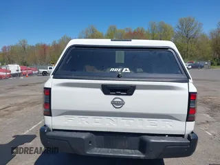 2024 Nissan Frontier S with VIN 1N6ED1CL2RN671303, listed as a IAAI auction lot 42165483 with 13,654 mi miles and . Bid and sale history available at DreamBid. Image 16.
