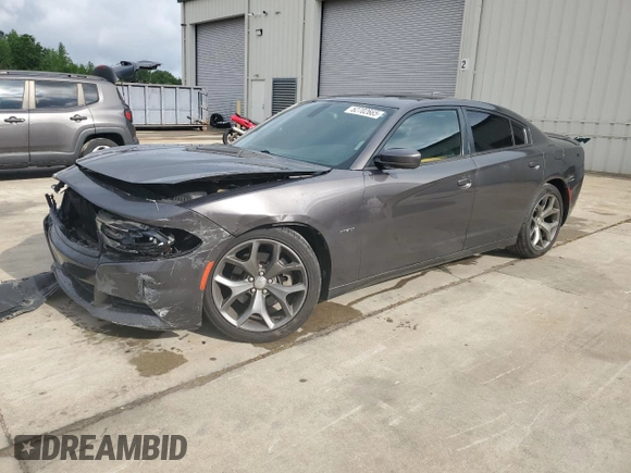 2015 Dodge Charger RT z VIN 2C3CDXCT4FH768993, wystawiony jako Copart lot #52702665 z przebiegiem 181 142 mil mil oraz Szkoda całkowita • Salvage title. Historia ofert i sprzedaży dostępna na DreamBid. Obrazek 1.