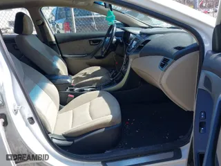 2016 Hyundai Elantra SE with VIN 5NPDH4AE0GH685643, listed as a IAAI auction lot 42058311 with 186,952 mi miles. Bid and sale history available at carsss.com. Image 5.