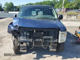 2011 Ford Econoline Cargo Commercial with VIN 1FTSE3EL6BDA84416, listed as a Copart auction lot 61382375 with 270,732 mi miles and Salvage title. Bid and sale history available at DreamBid. Image 5.