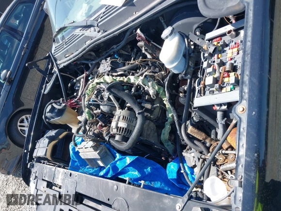 2007 Chevrolet Tahoe LS with VIN 1GNFC13067R419714, listed as a IAAI auction lot 42276294 with Not provided miles and . Bid and sale history available at DreamBid. Image 10.